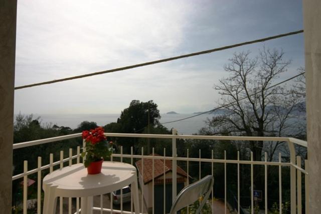 B&B La Baia Di Fiascherino Citr01101Sei-Beb-0011 Tellaro Exterior photo